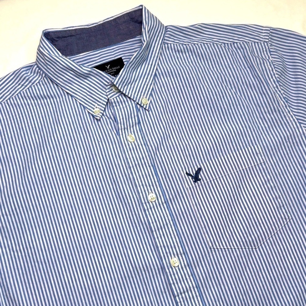 American Eagle Mens Striped Classic Fit Button Down Shirt Size L Blue White
